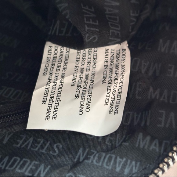 Steve Madden Black and White Floral Crossbody Bag - Picture 8 of 13